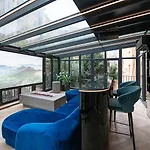Designovy Apartman Heaven S Krbem A Saunou Na Prazskych Vinohradech