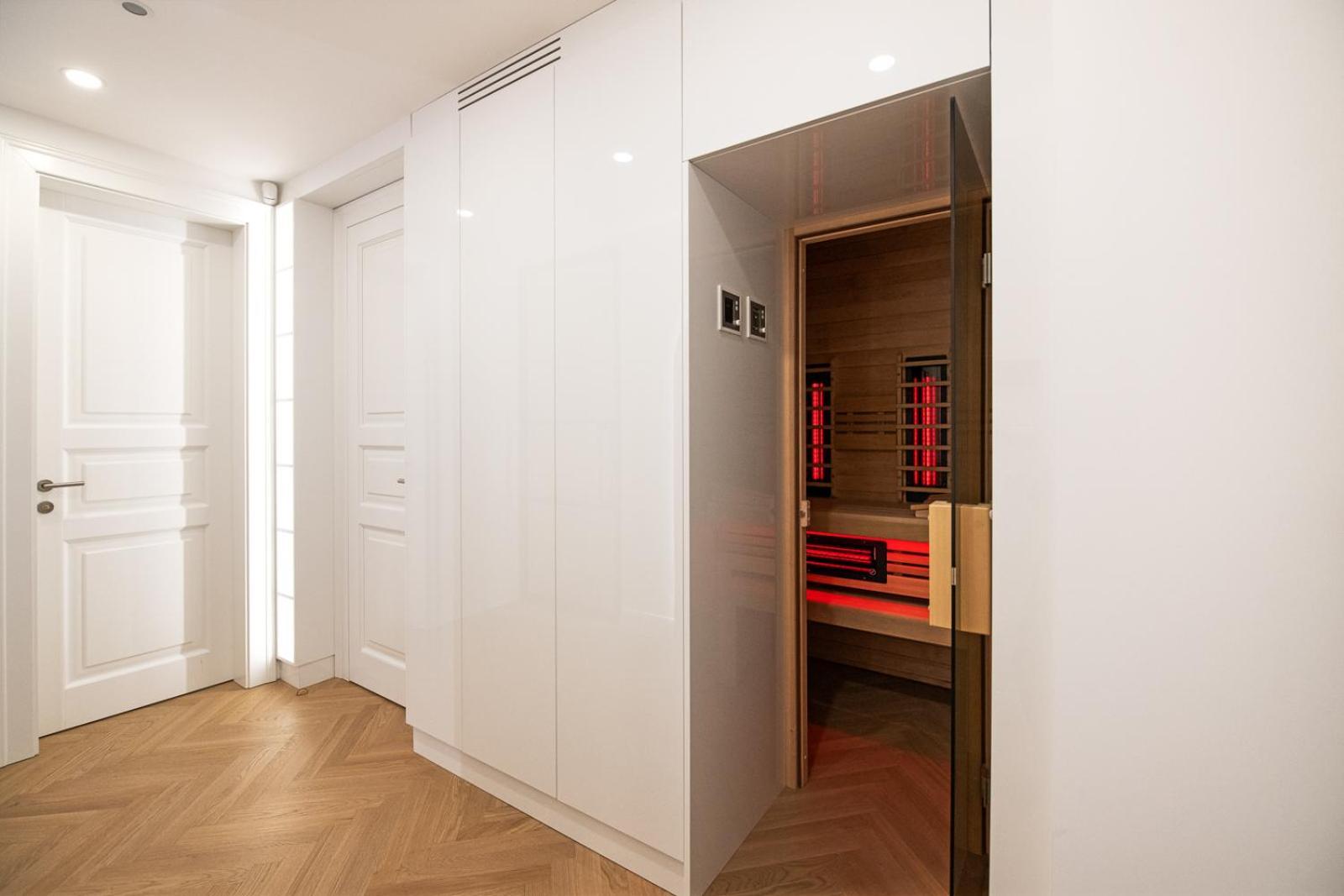 Designovy Heaven S Krbem A Saunou Na Prazskych Vinohradech * Prague